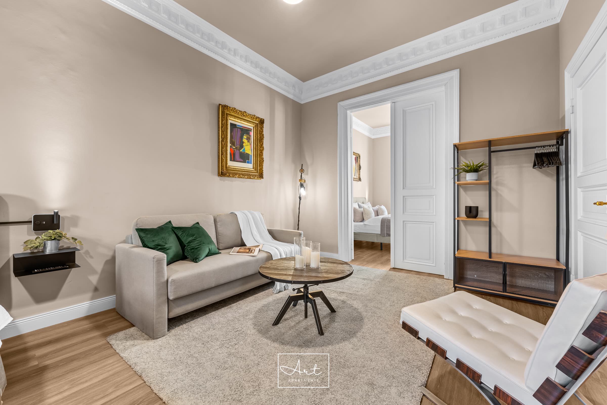 Apartment 3 thumbnail 2