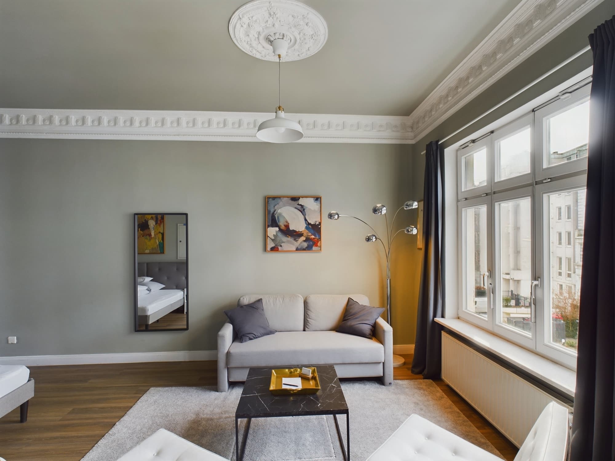 Apartment 4 thumbnail 3