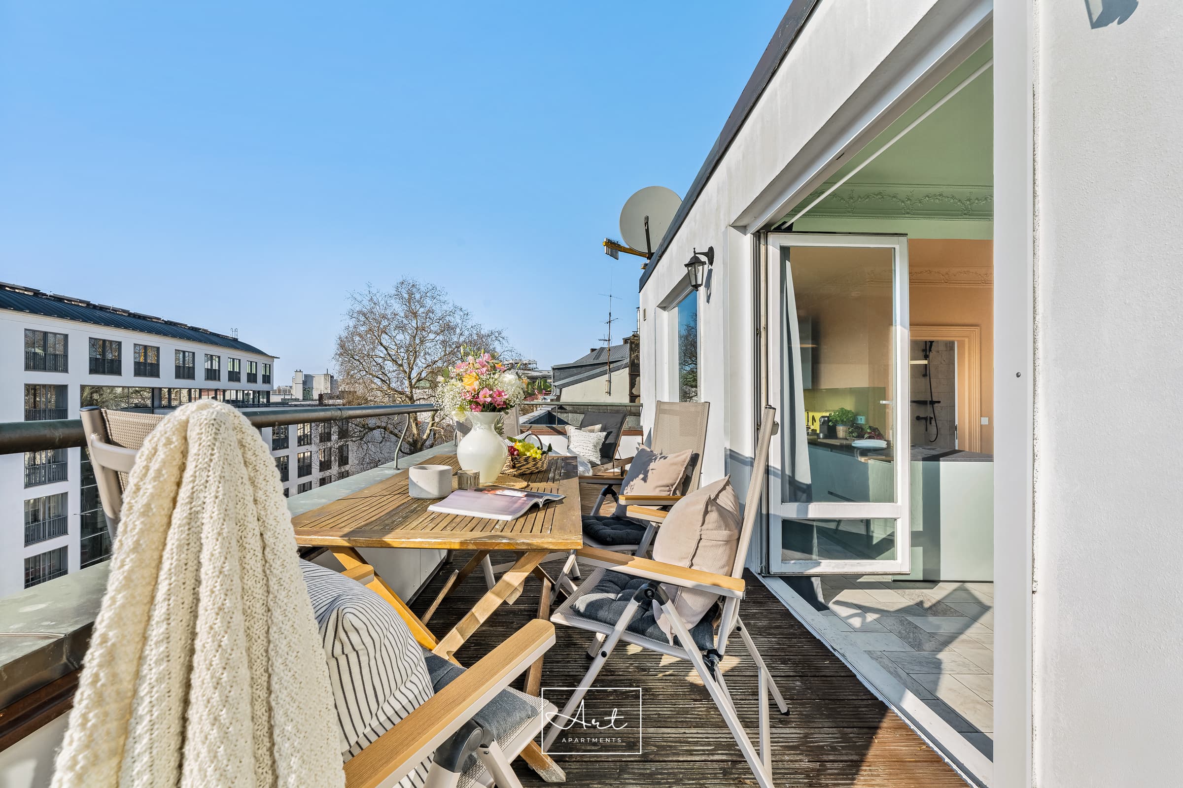 Apartment 6 thumbnail 2