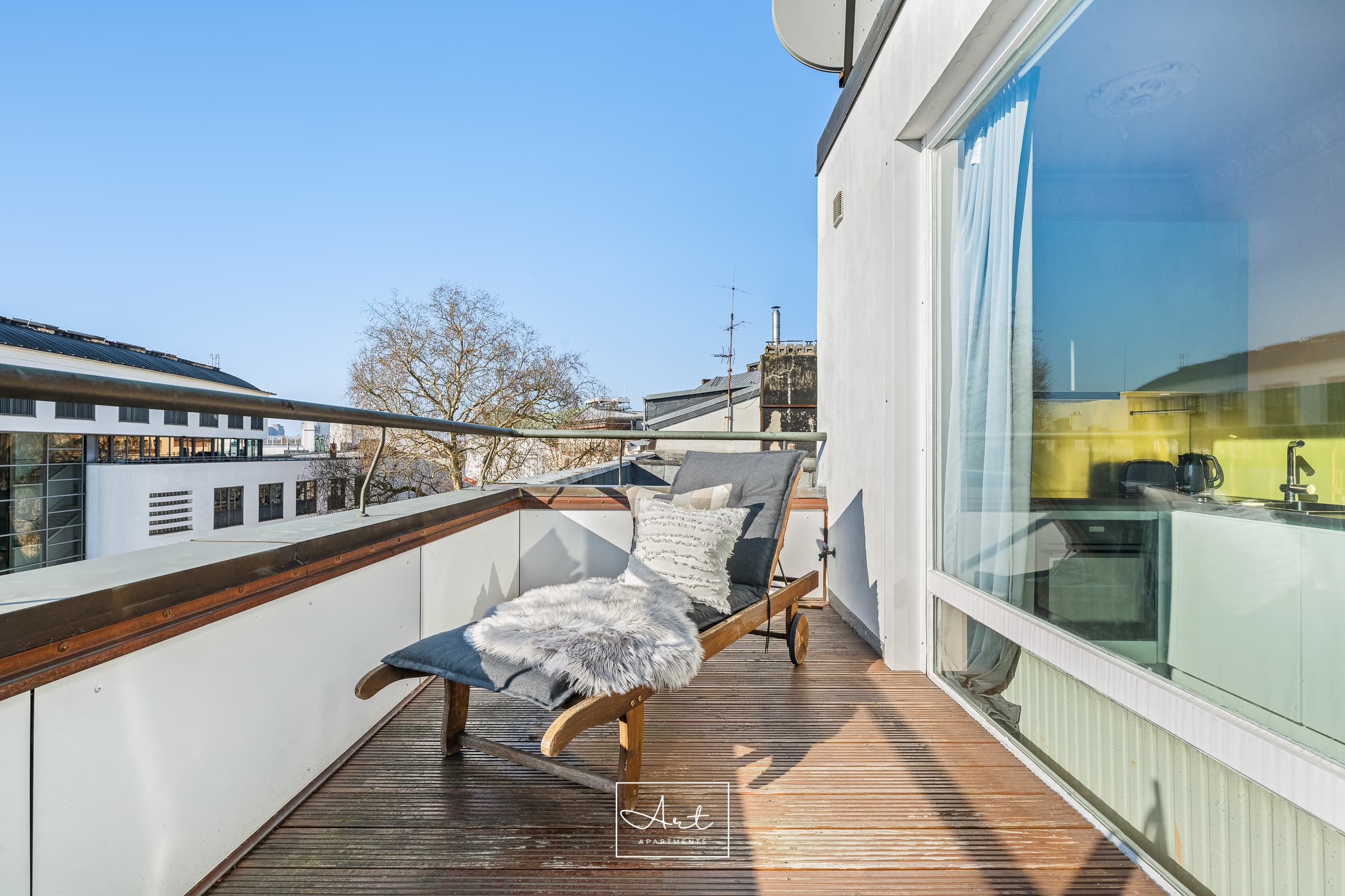 Apartment 6 thumbnail 5